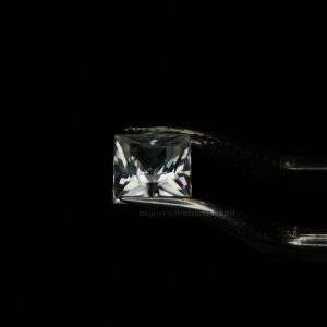 Natural Zircon 0001 (2)