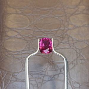 Garnet Len Nhan 17.jpg