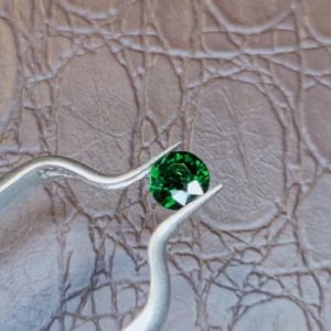 Garnet Len Nhan 51.jpg