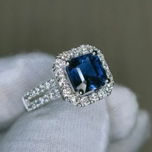 Nhẫn Nữ Vàng Trắng Iotile đính Tấm Kim Cương (5)