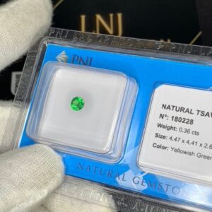 Natural Garnet Xanh 180228 (5)