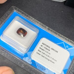 Natural Zircon 170478 (5)