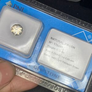 Natural Zircon 170481