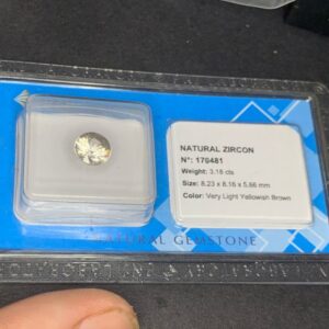 Natural Zircon 170481 (4)