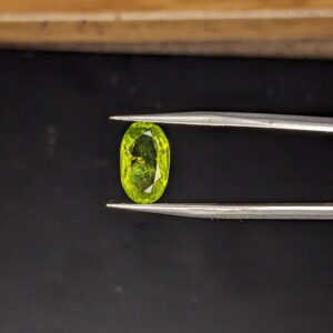 Peridot Thiên Nhiên 020 (2)