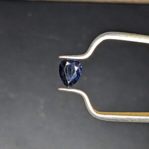 Sapphire Xanh Đen 026 (2)