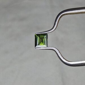 Sapphire Xanh Lá 040 (2)