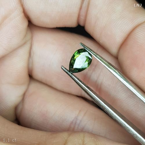 sapphire-xanh-la-thien-nhien-1-1ct-sa78115-03