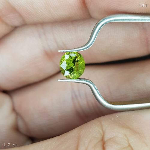 sapphire-xanh-la-thien-nhien-1-2ct-sa81058-01