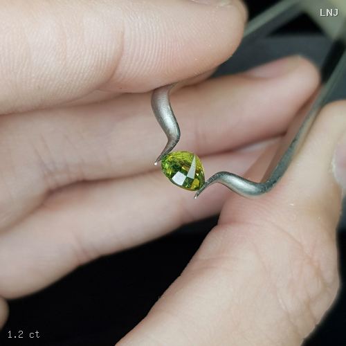 sapphire-xanh-la-thien-nhien-1-2ct-sa81058-04